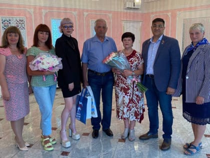 В Прокопьевске две семейные пары отметили золотую свадьбу
