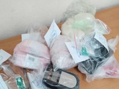 Наркоторговцы задержаны с крупной партией мефедрона