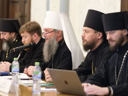Руководитель отдела религиозного образования и катехизации Новокузнецкой епархии принял участие в Международных образовательных чтений