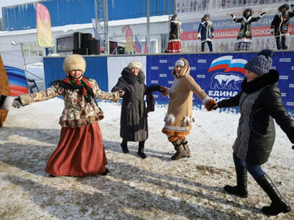 В Прокопьевске единороссы провели фестиваль национальных культур