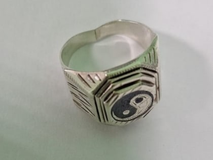 Конфликт между знакомыми в Прокопьевске закончился кражей