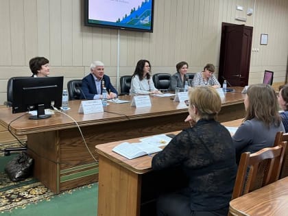 24 апреля 2023 г. проведено совещание – обучающий семинар, посвященное особенностям формирования и комплектования архивного фонда Администрации Правительства Кузбасса.