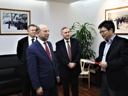 Курс на Восток: впервые после пандемии COVID-19 научная делегация из России посетила Китай