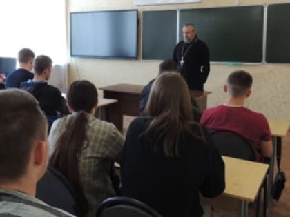 В Тяжине прошла встреча, посвященная современным молодежным течениям