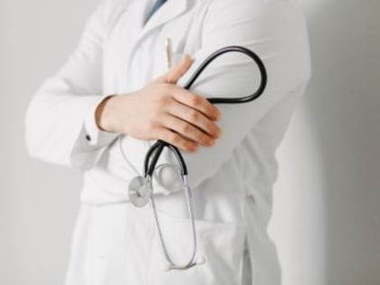 Российские врачи вылечили пациентку, которую мучала головная боль 100 раз в день