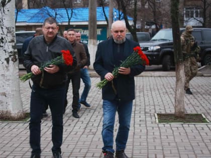 Сергей Цивилев проконтролировал восстановительные работы в Горловке