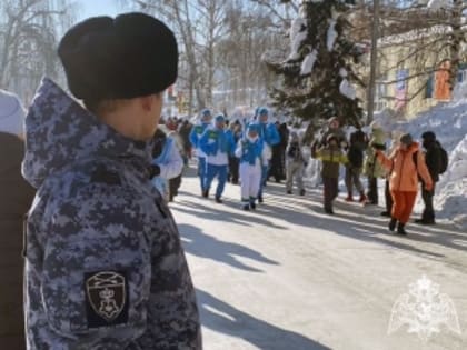 Росгвардия обеспечила безопасность участников эстафеты огня зимних Международных спортивных игр в Кузбассе