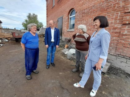 Василий Борисов помог кузбасскому пенсионеру получить деньги с кооператива