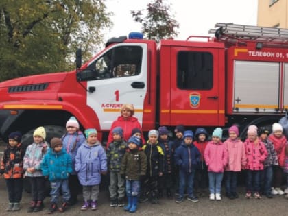 Детский сад в гостях у анжерских пожарных