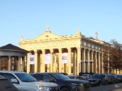 Новокузнецкий Драмтеатр закупит камни из пенопласта