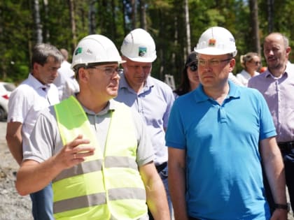 Илья Середюк проинспектировал строящиеся объекты спортивно-туристического комплекса «Шерегеш»