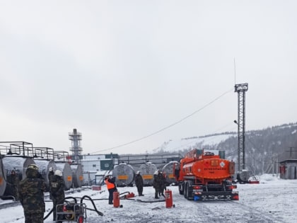 Сибирское управление Ростехнадзора проверило готовность филиала АО «УК «Кузбассразрезуголь» «Калтанский угольный разрез» к действиям по локализации и ликвидации разливов нефти и не