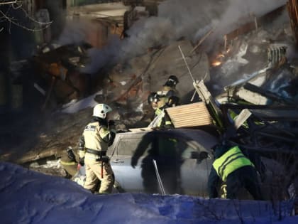 В Новосибирске взорвался газовый баллон и рухнул подъезд: есть погибший и пострадавшие