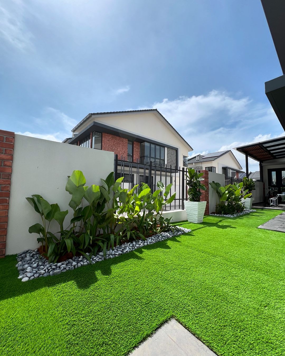 Premium Artificial Grass Installed in a Modern Terrace Garden