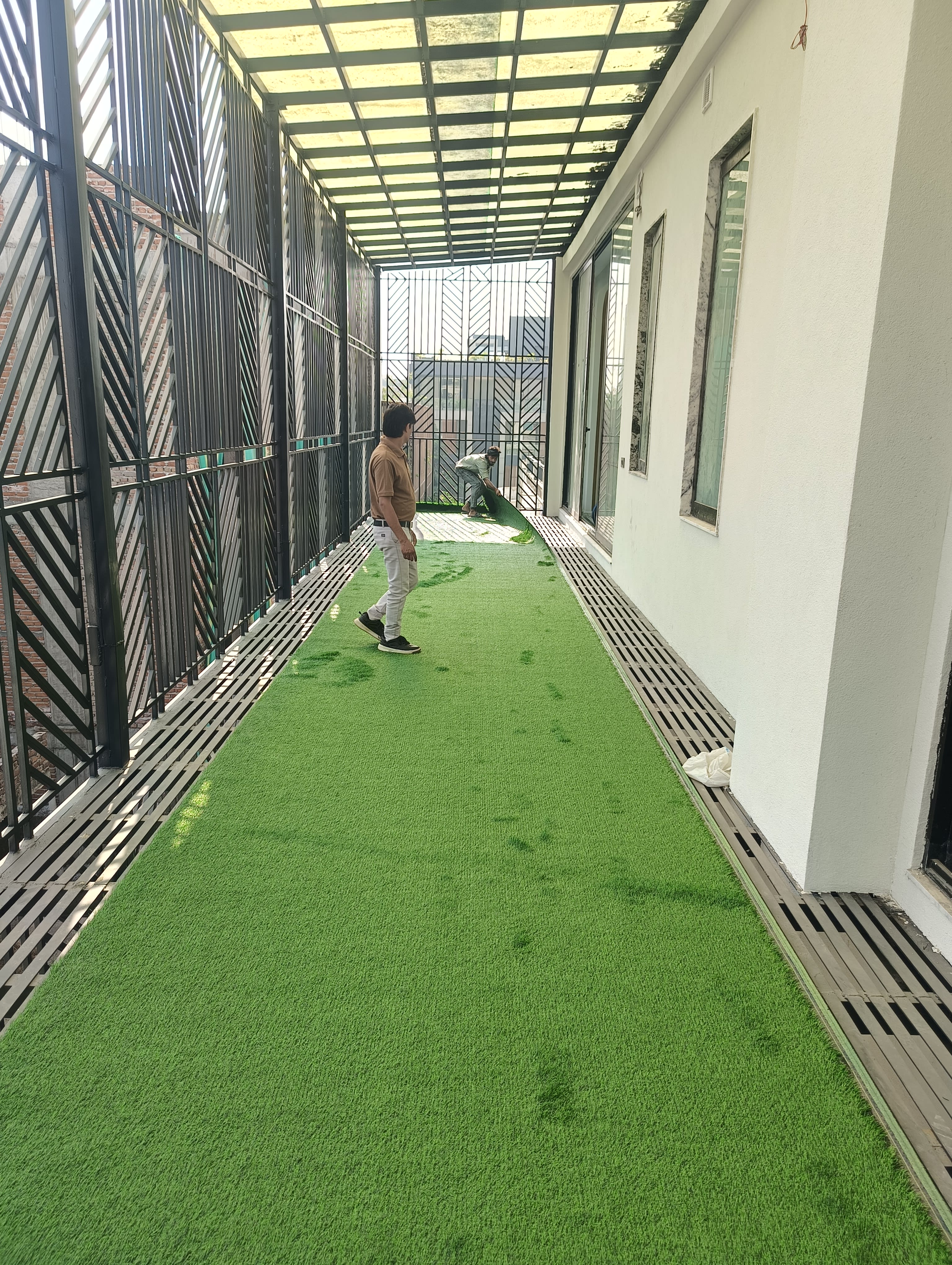 Premium Artificial Grass for Backyard Landscaping Delhi NCR