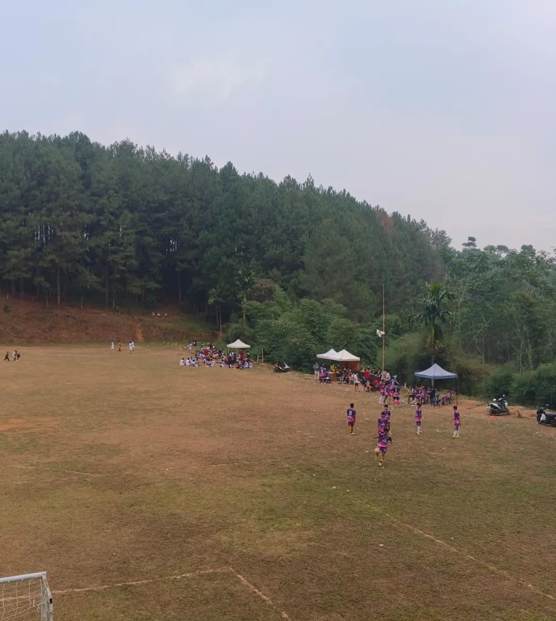 Fun Football HUT RI: Turnamen Sepak Bola Antar RT di Desa Lambanggelun