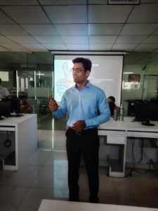 Pratik Mehta, Team People