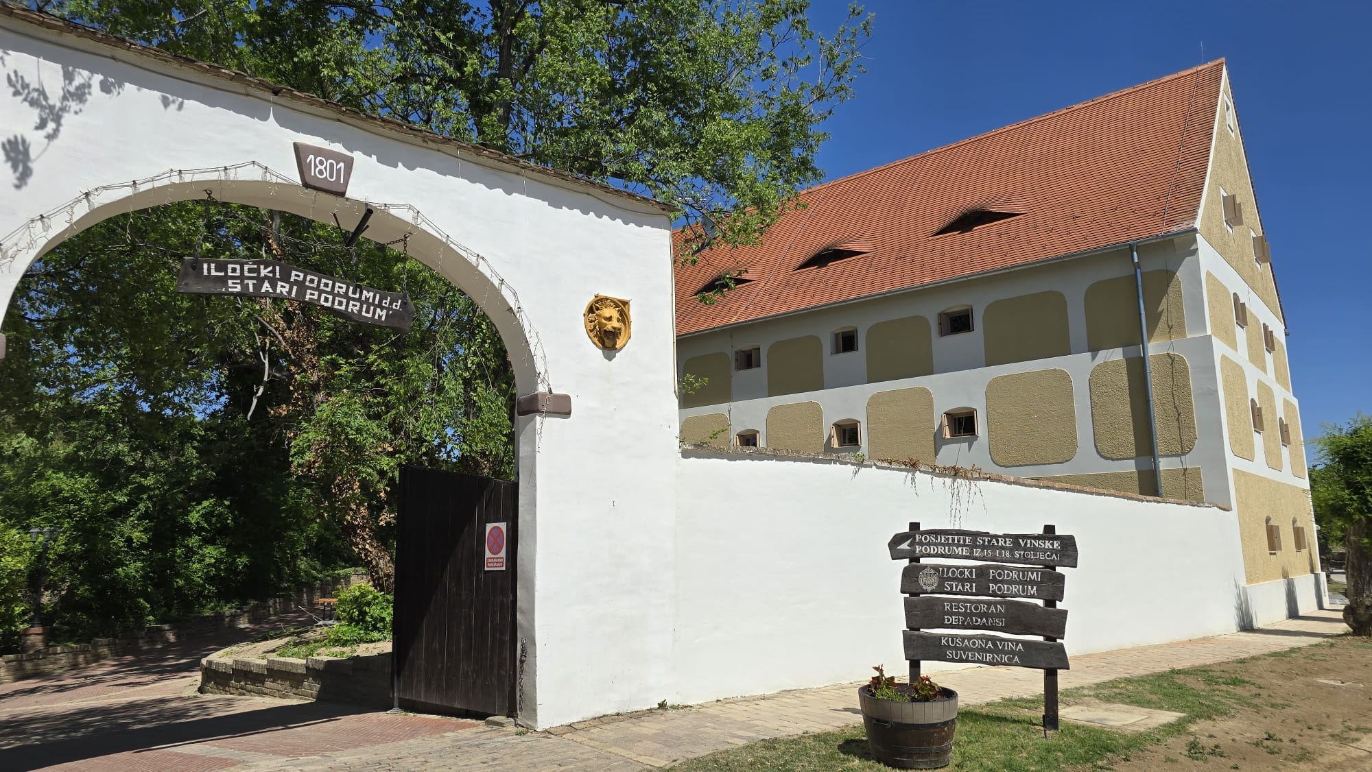 Gallery image 9