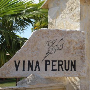 Perun Vinarija winery logo