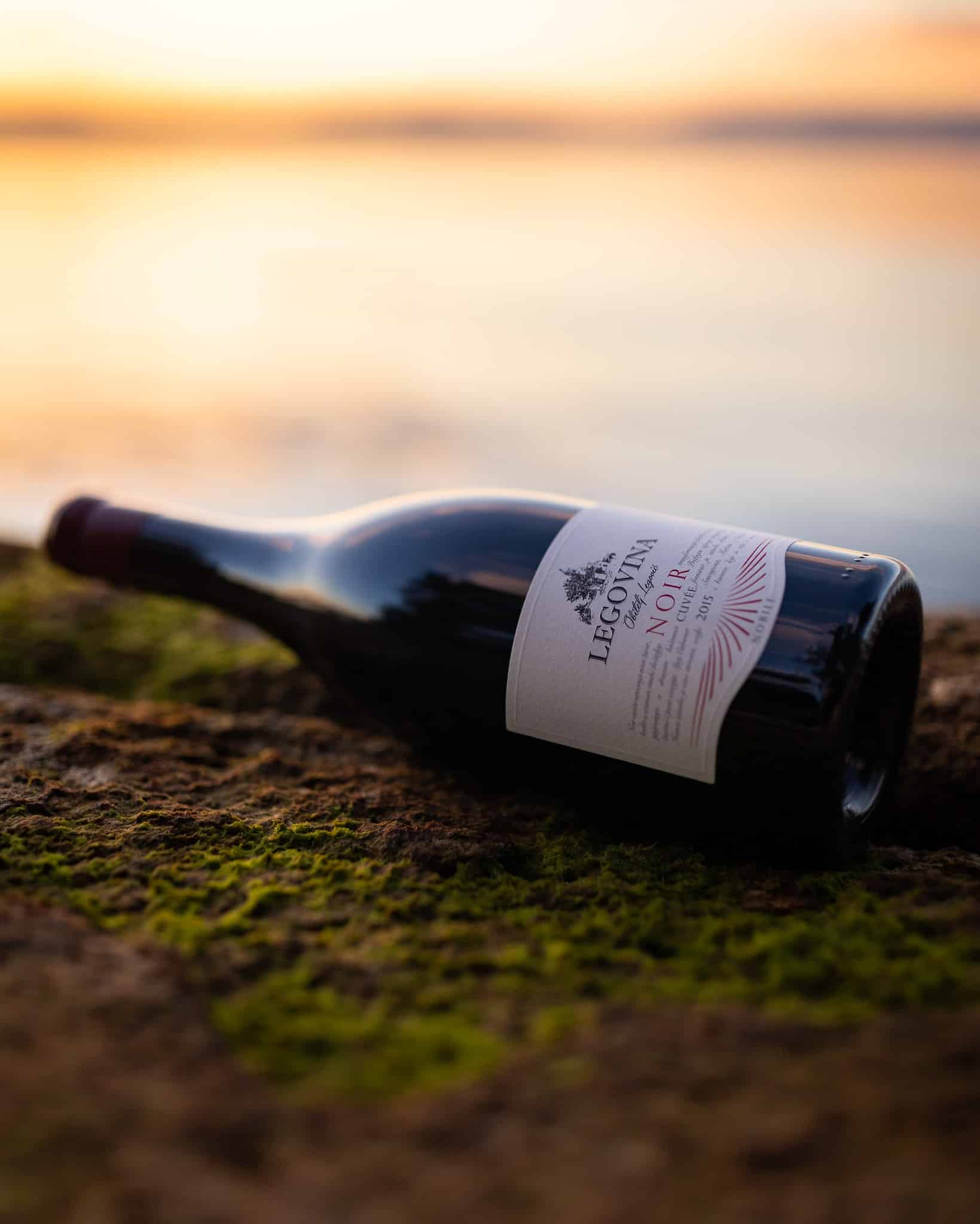 Vinarija Legovina - vinska boca
