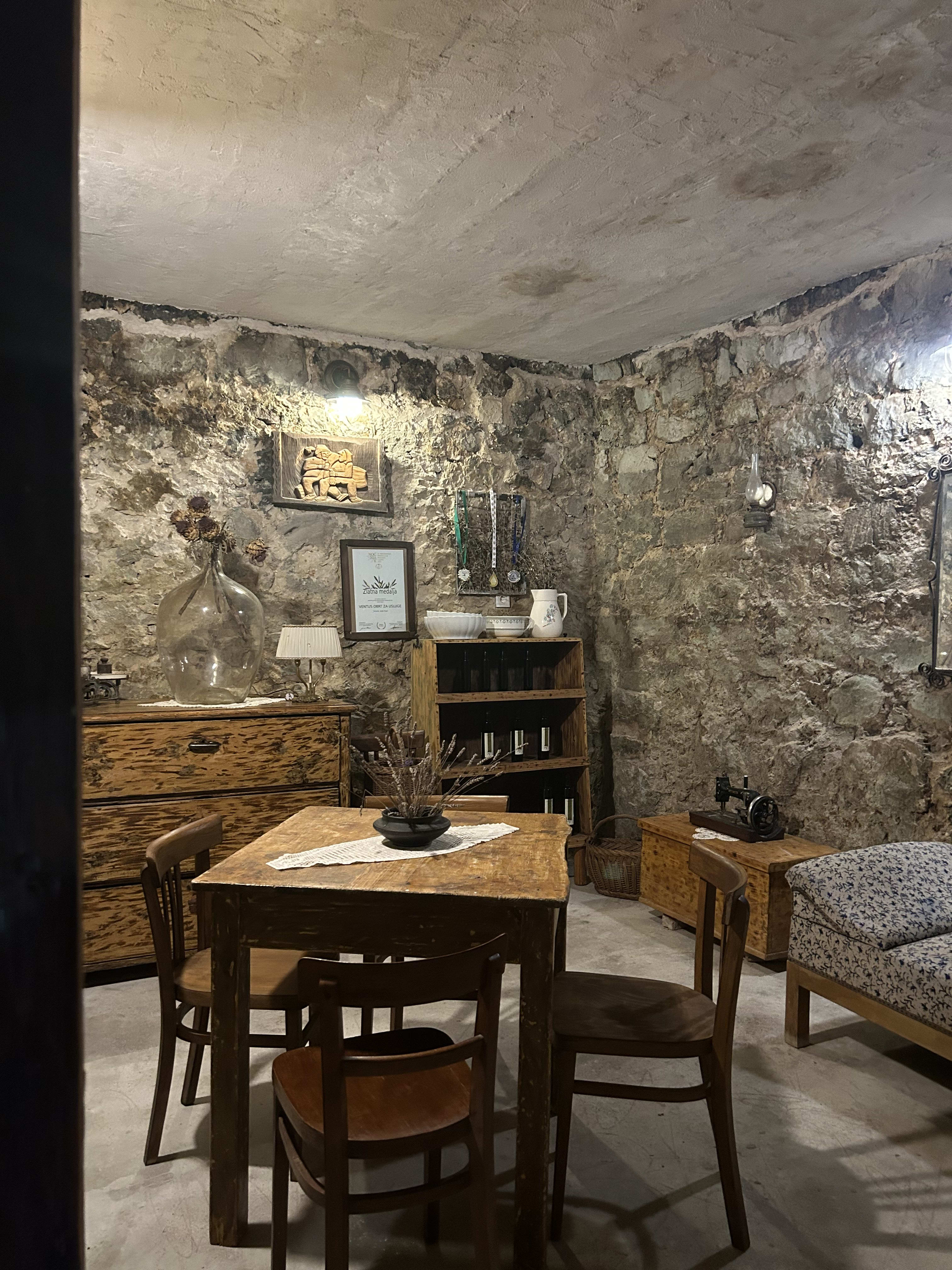 Gallery image 9