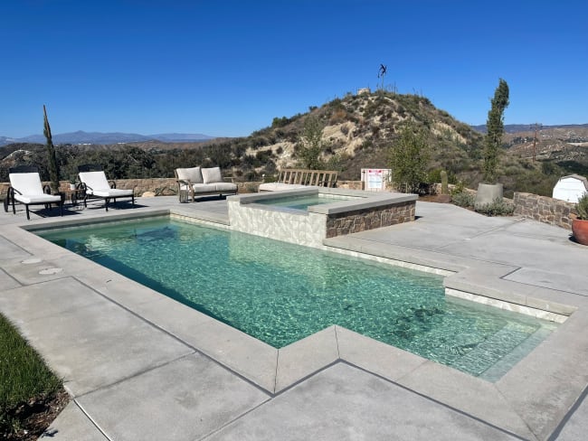 Luxury Pool Framework
