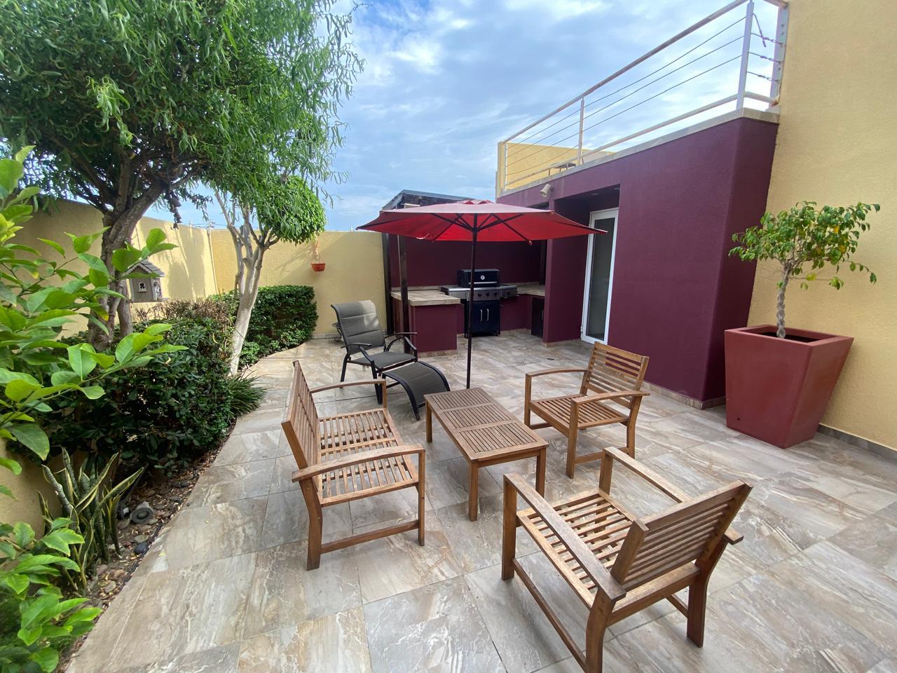 Casa en venta en General, Tijuana con 4 recámaras