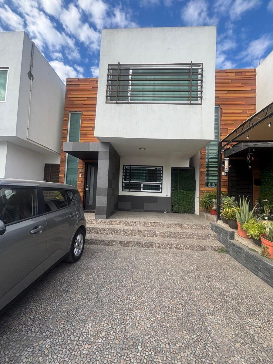 Casa en venta en General, Tijuana con 3 recámaras