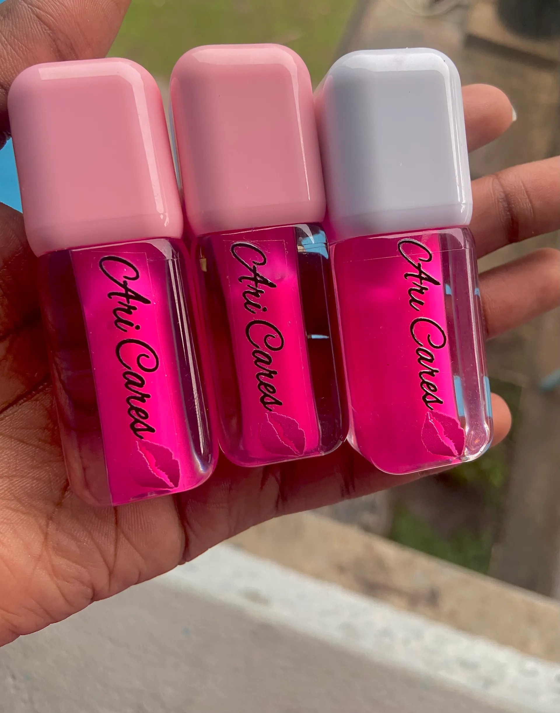 Barbie pink lip gloss - Image 1