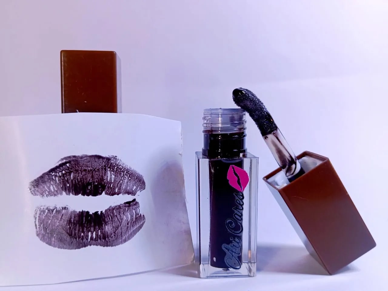 Choco lip gloss - Image 1