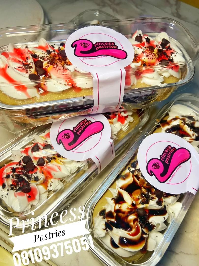 Frosted Foil Cake - Image 1