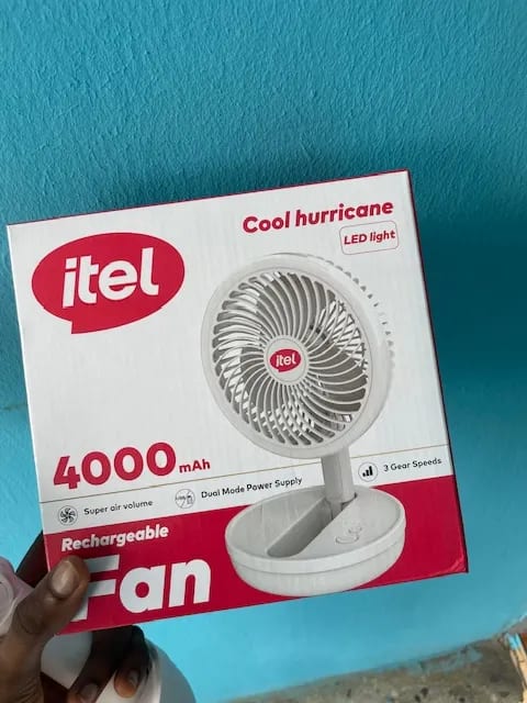 Itel rechargeable desktop fan - Image 1