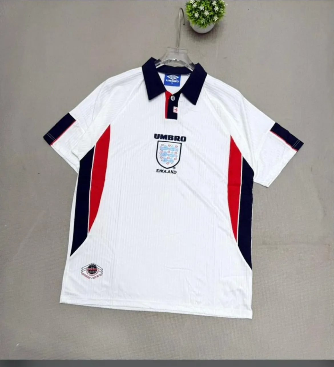 ENGLAND RETRO KIT