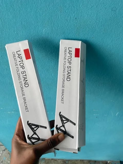 Laptop stand - Image 1