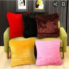 Square-shaped fibre throw pillow - Image 1