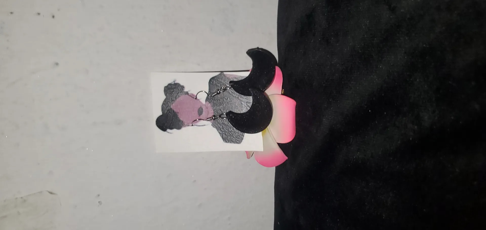 Moon shaped black earrings 