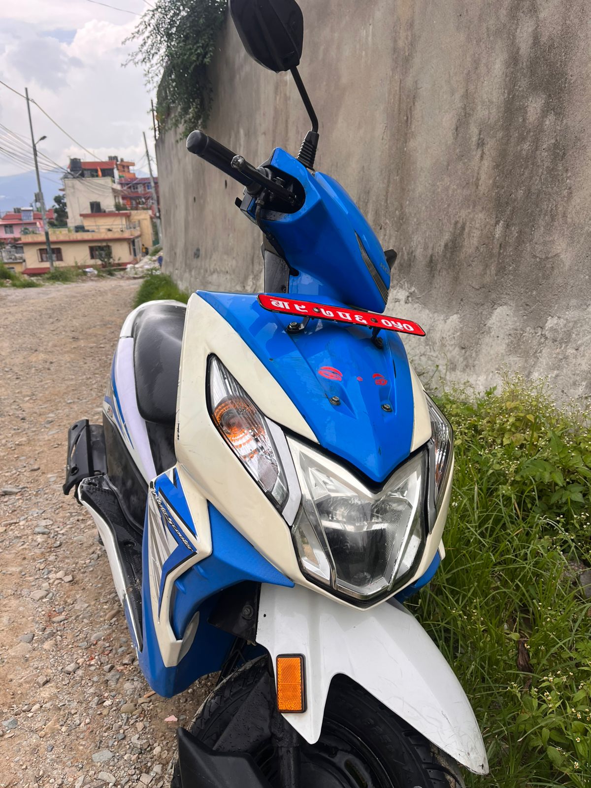 Budget Ride scooter for rent in Kathmandu — MeroRide