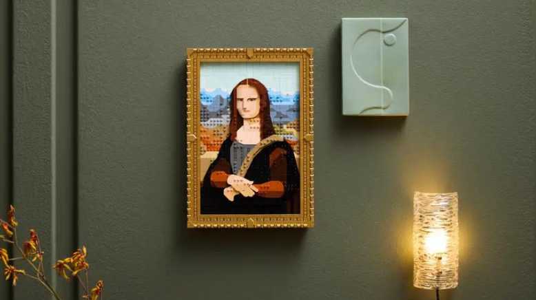 31213 LEGO Art Mona Lisa | Recreate da Vinci's Masterpiece with LEGO Art Mona Lisa – A Timeless Icon Reimagined in Brick Form Image