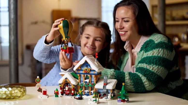10339 LEGO Icons Santa’s Post Office | Spread Holiday Cheer with the Magical Christmas LEGO Santa’s Post Office (10339) Set! Image
