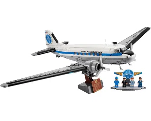 Douglas DC-3 PAN AM Airliner Image