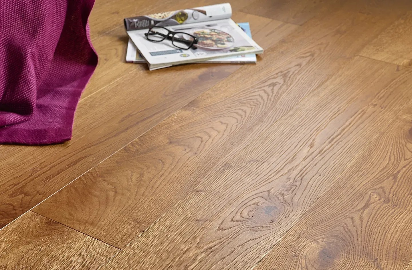 Naturecraft Smoked Brushed and Lacquered 15/4mm 190mm x 1900mm (2.166m2)