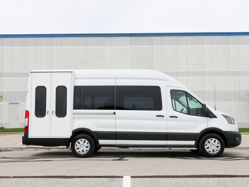 2023 Ford E-Transit Gamechanger passenger side