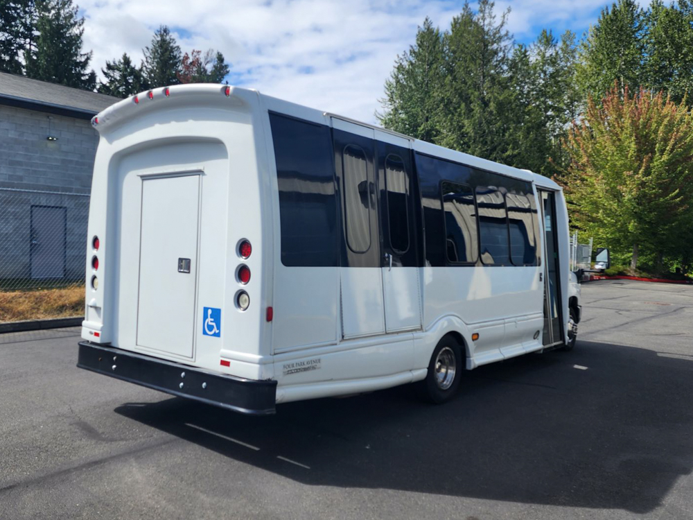 2013 Turtle Top Odyssey Exterior rear side