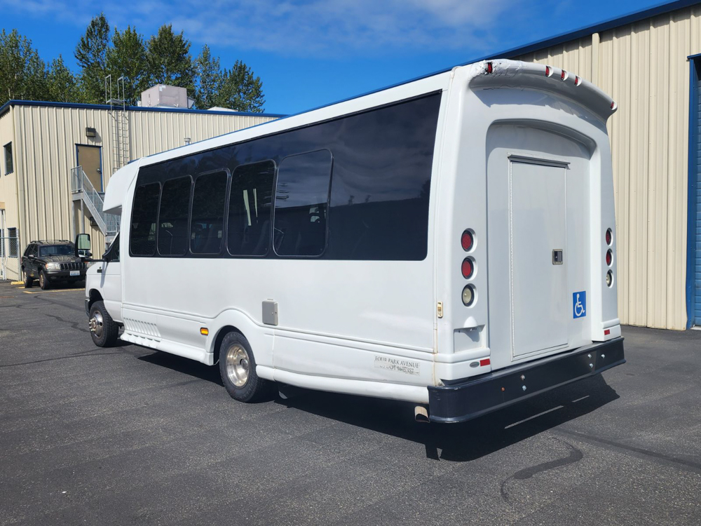 2013 Turtle Top Odyssey Exterior rear side