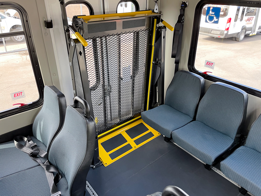 2023 Starcraft Allstar 27 wheelchair lift