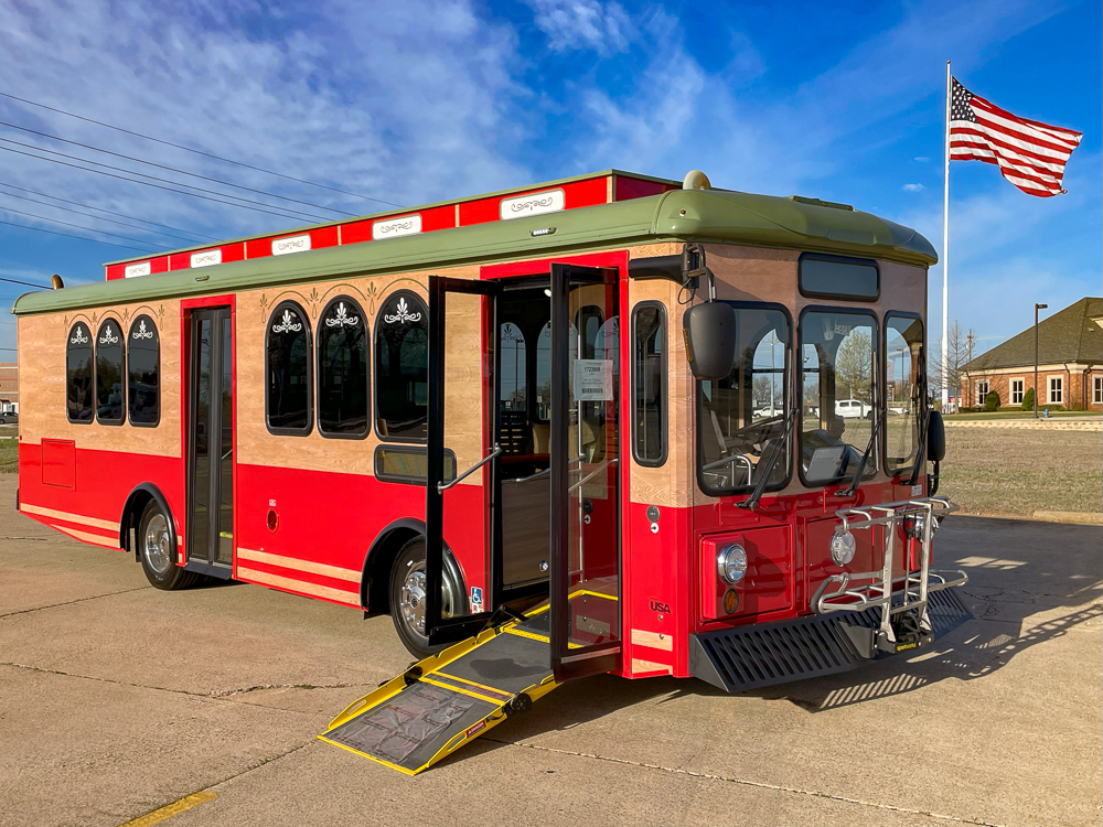 2020 Arboc Spirit of America Trolley 29' Dual Door, Freightliner XB RE, 27+2wc, 6.7L Cummins diesel, 4,800 miles