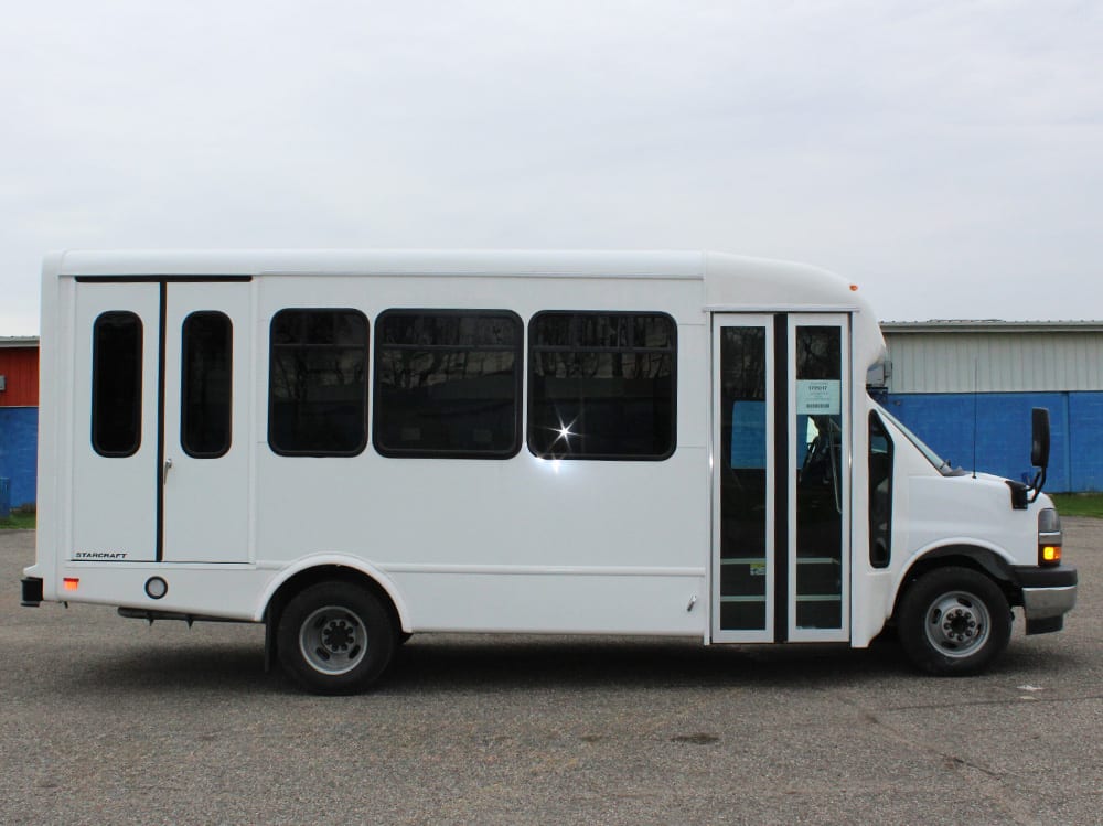 2023 Starcraft Allstar 22 14& Chevy 4500 passenger side
