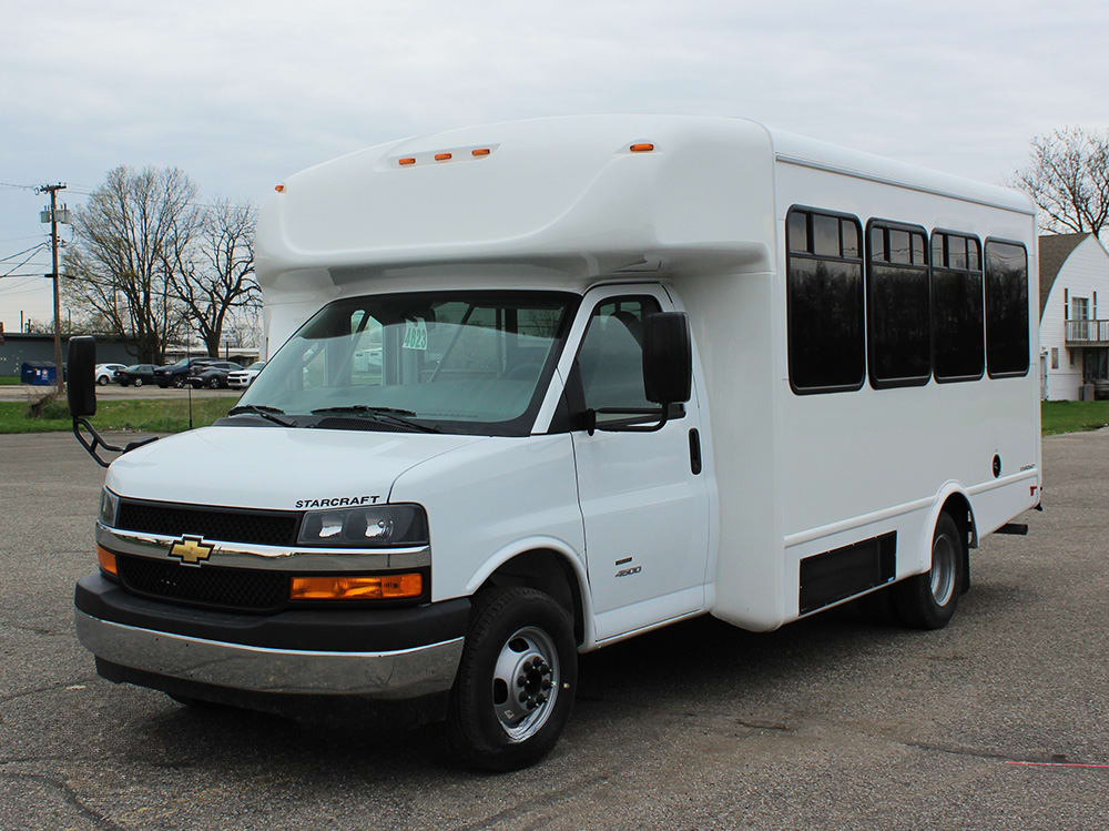 2023 Starcraft Allstar 22 14& Chevy front of bus, driver's side front