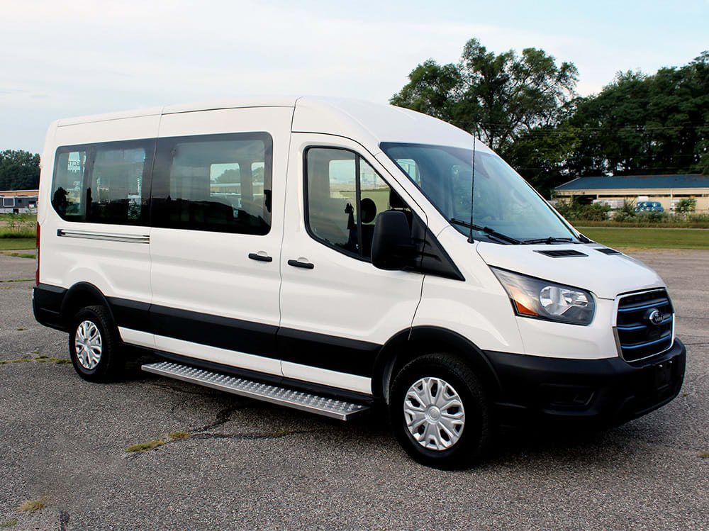 2023 Ford E-Transit Passenger Van 4&2