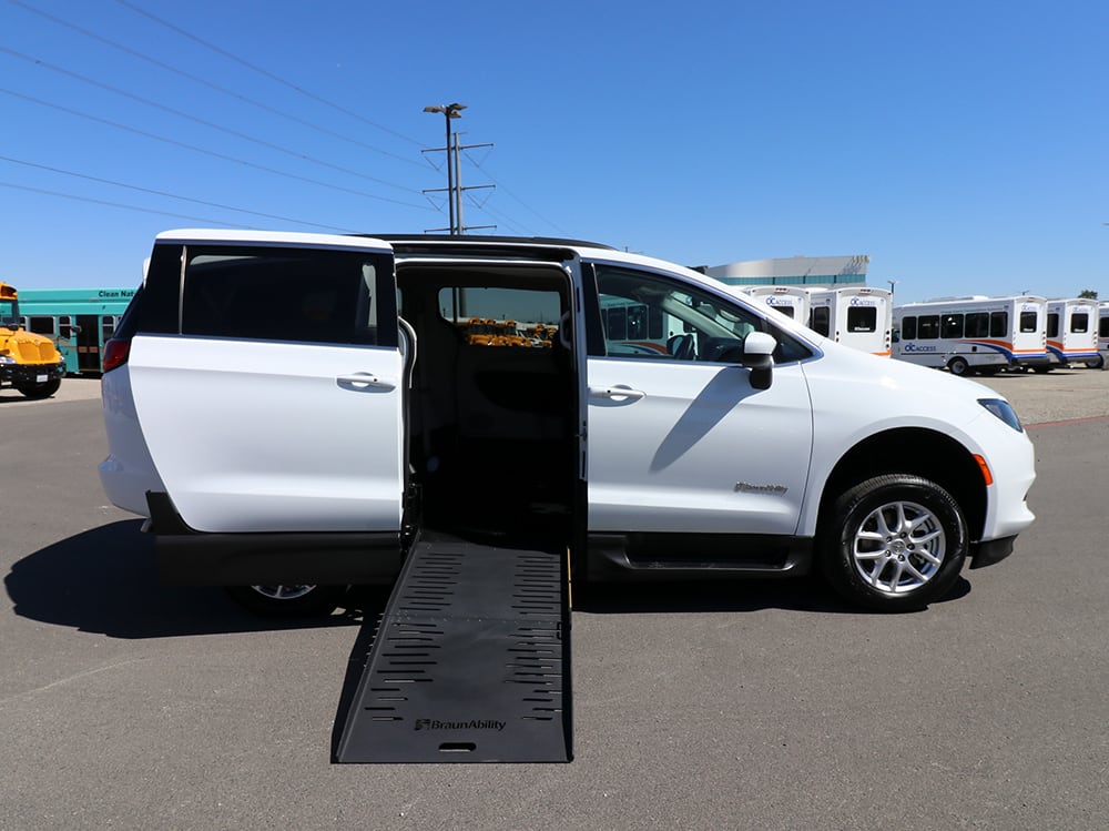 2021 BraunAbility Chrysler Voyager LX Rear Entry Gas 4&1 passenger side with ramp extended